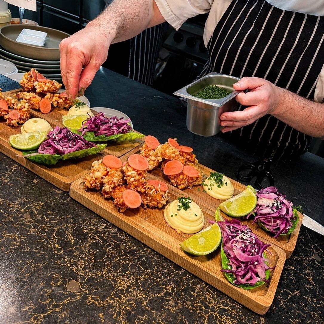 Sharing boards at The Yew Tree, Maidstone